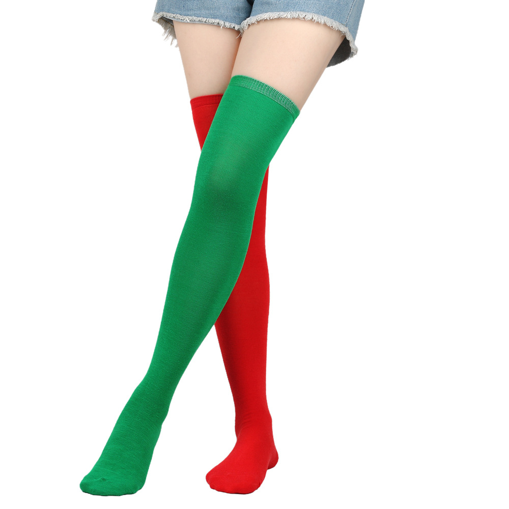 Meias de natal sobre o joelho  - Christmas Stocking Hanging avaliação e preço
